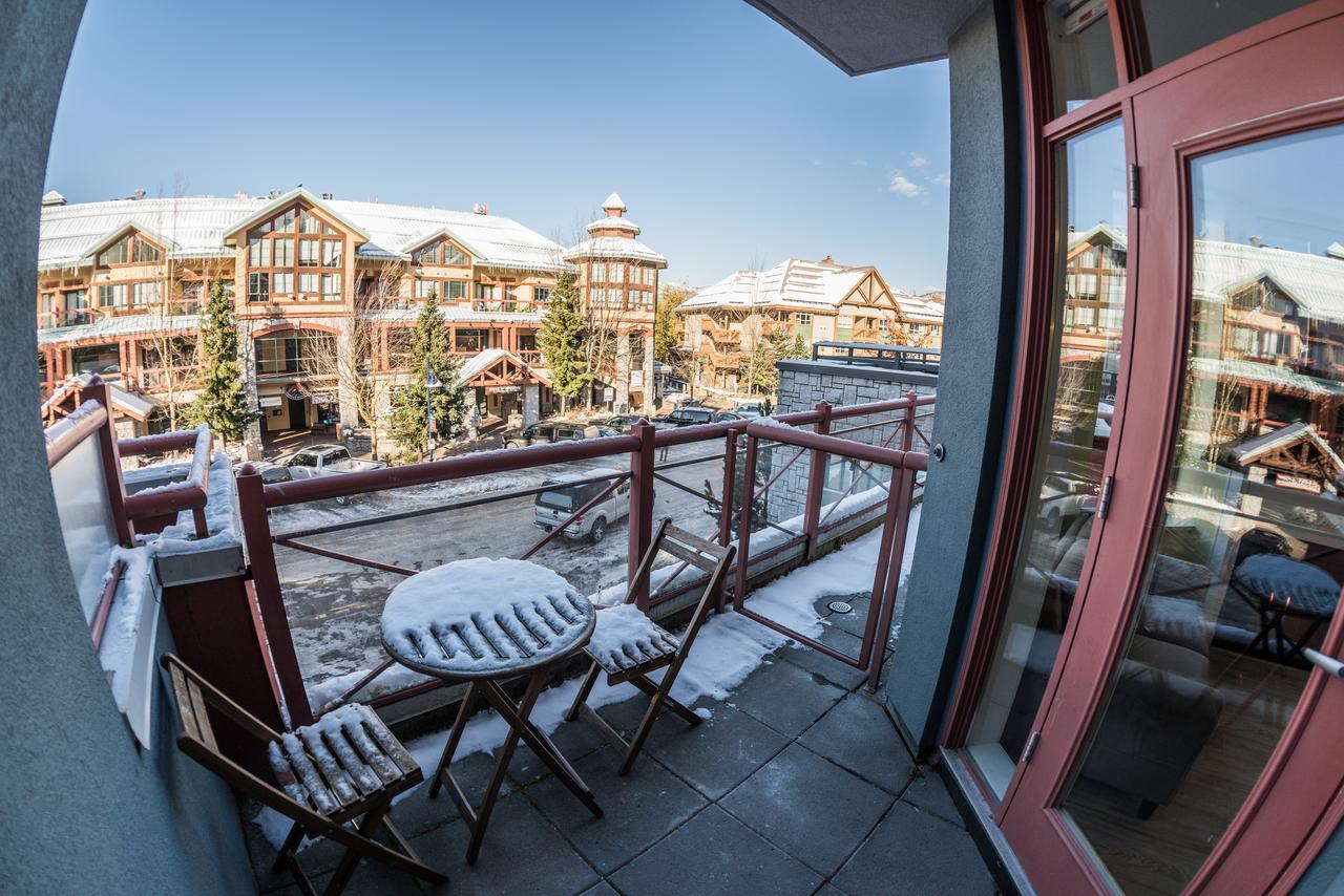 Alpenglow Lodge By Bill วิสต์เลอร์ ภายนอก รูปภาพ