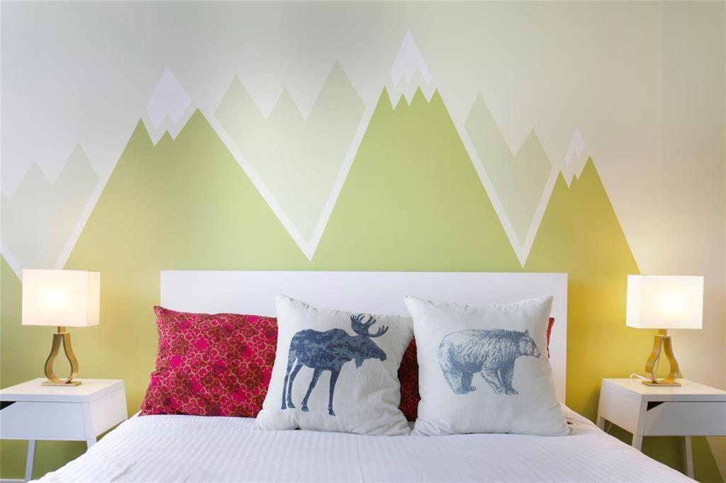 Alpenglow Lodge By Bill วิสต์เลอร์ ภายนอก รูปภาพ